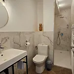 Alojamento de Acomodação e Pequeno-almoço La 3*